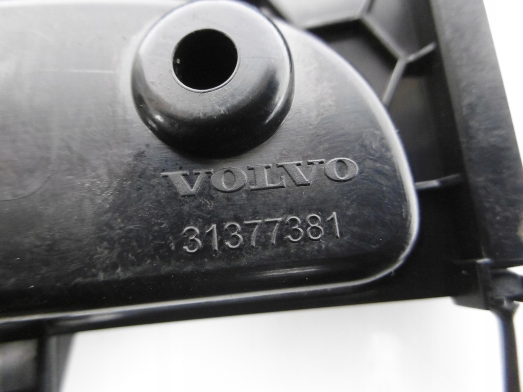 фото №11, Попільничка бардачок тунель r-design 31694582 volvo s60 iii v60 ii 18-