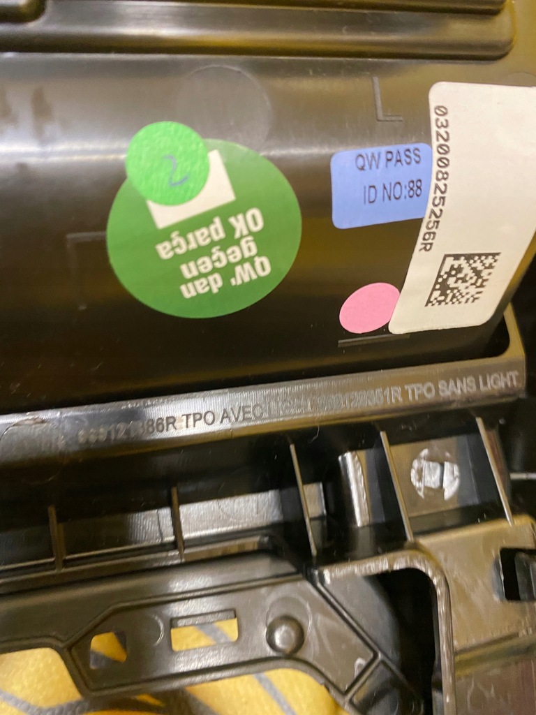 фото №8, Зарядний пристрій індукційна тунель середній renault clio v eu