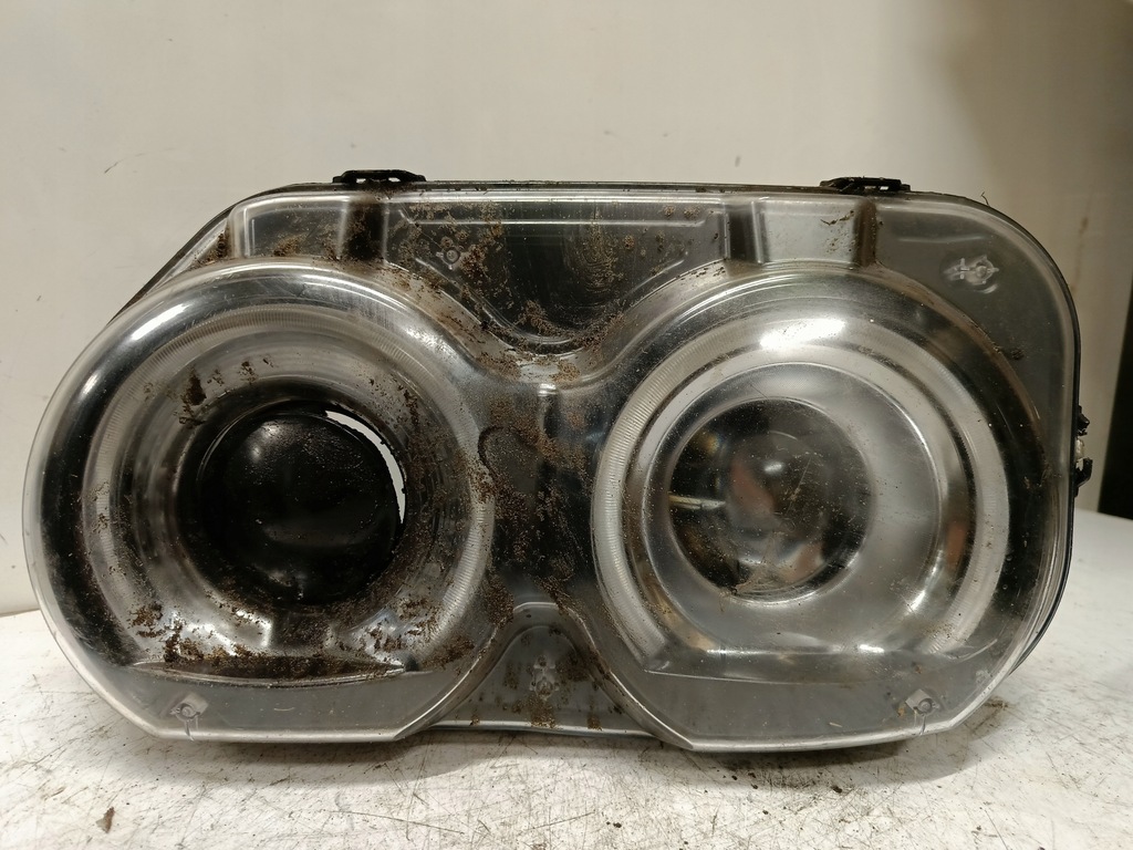 фото №1, Лампа передня права dodge challenger