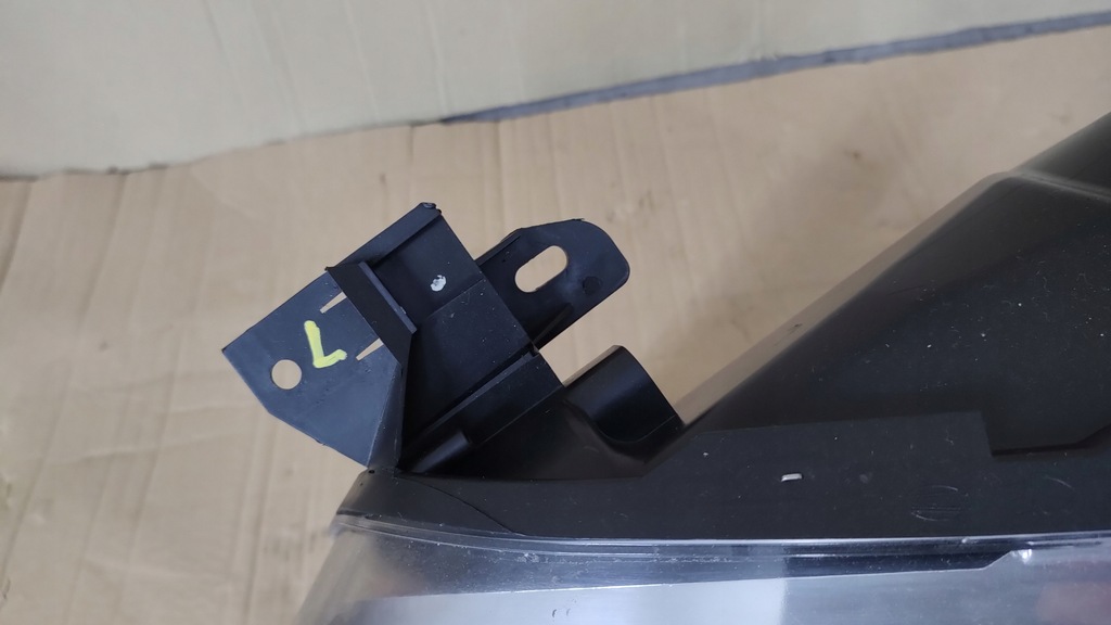 фото №7, Фара лампа передняя левая citroen c4 picasso i europa