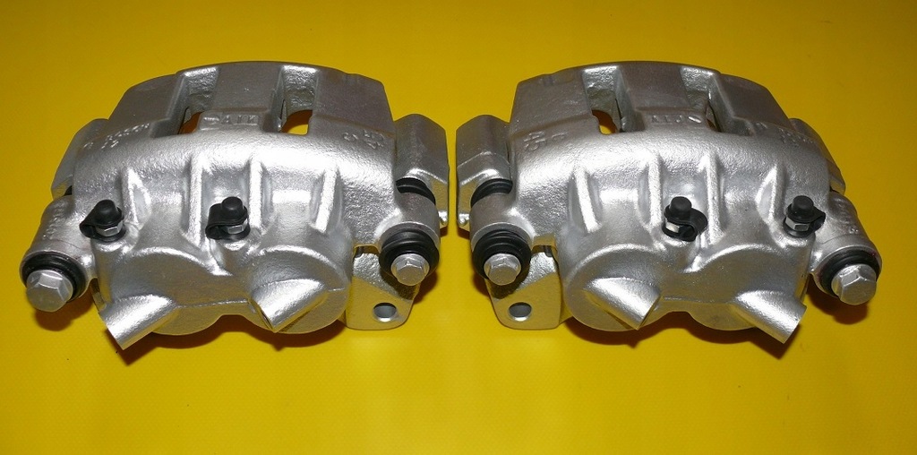 фото №8, Супорти лівий правий перед renault master ii 305,50