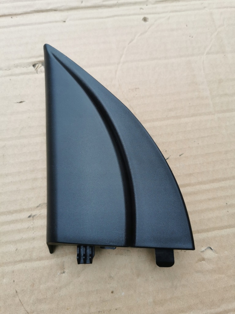 фото №1, Hyundai i30 ii 12- заглушка дверь зеркало левая перед