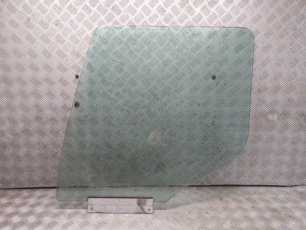 фото №1, Стекло дверь правый перед renault premium 420 i