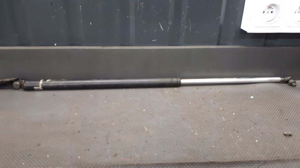 фото №1, Привід кришки mitsubishi galant viii 90r