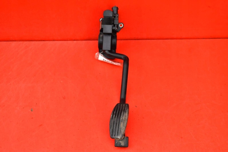 фото №1, Потенциометр газа eu alfa romeo 156 2.0 16v 05r