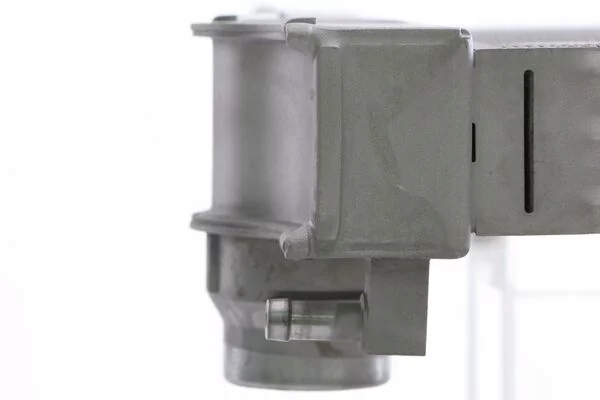 Радиатор воды bmw x5 e70 f15 f85 x6 e71 e72 f16 f86 2.0-3.0d 2006-2019 Доставка