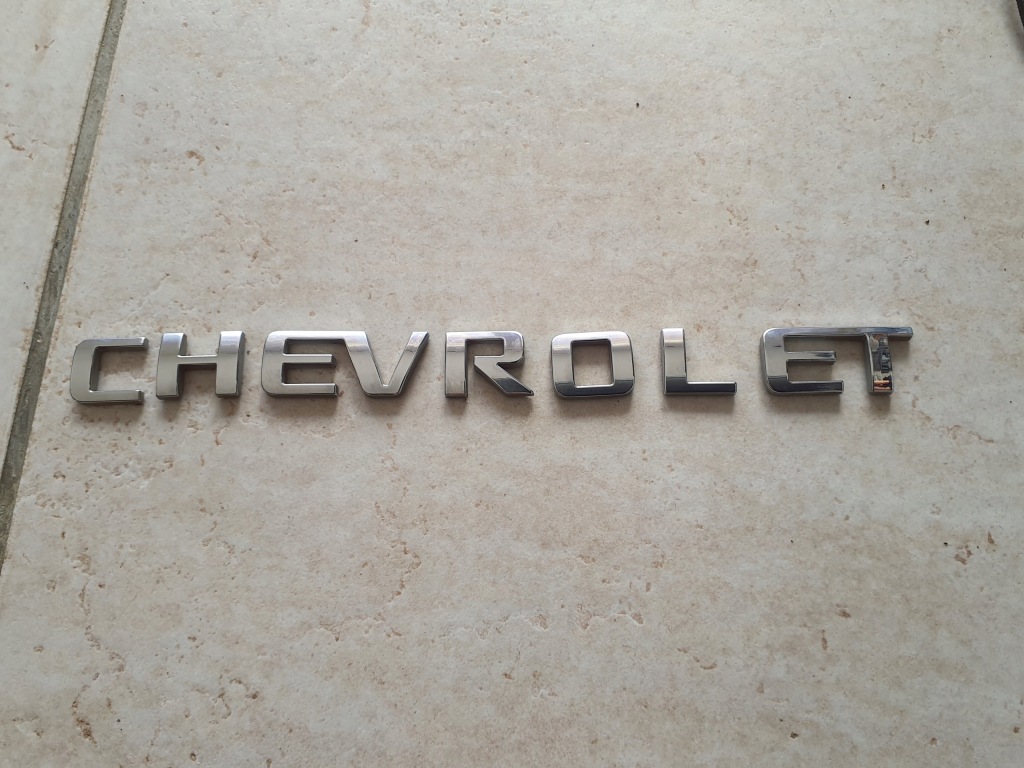 Купити Надпис logo емблема кришки задній chevrolet trax