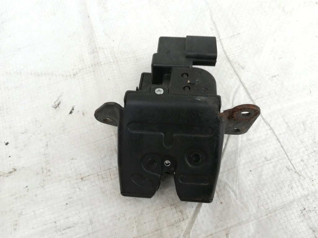 фото №11, Оригинальный номер hyundai 81230a6000 замок крышки багажника