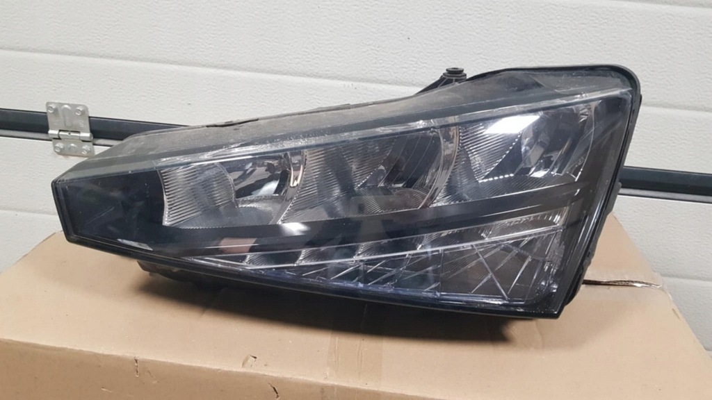 фото №1, Scala 19- лампа левая перед full led 657941015 europa рамка решетка хром