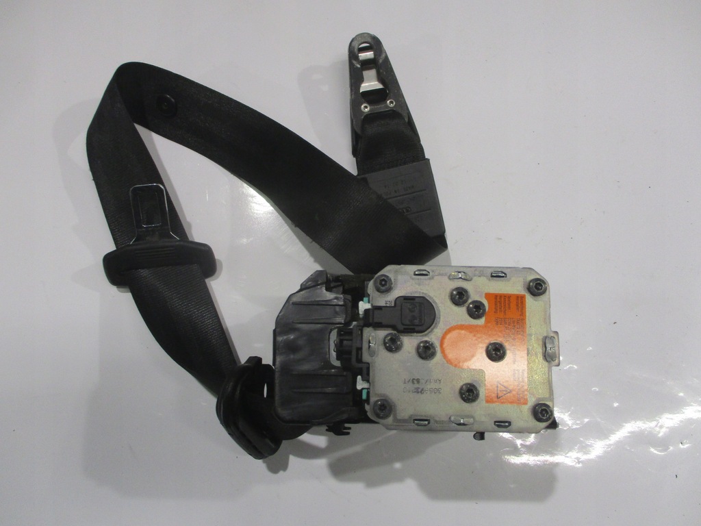 фото №1, Pas безпеки лівий перед audi a4 b8