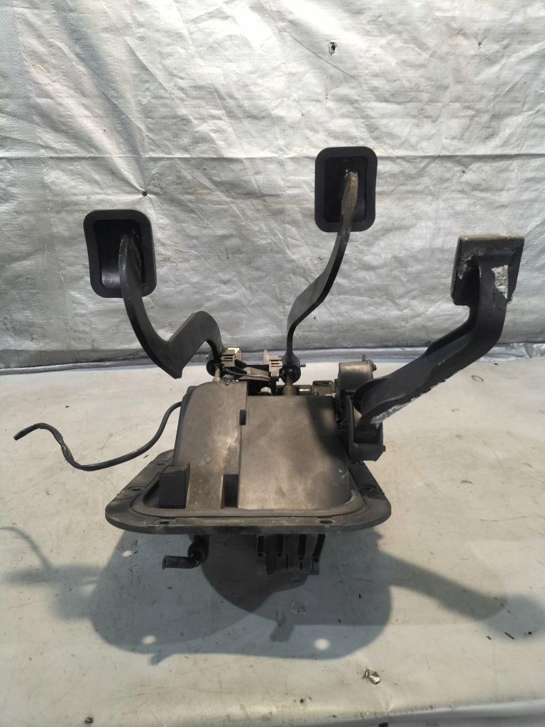 Педаль сцепления газа тормоза renault premium 450 dxi Оригинал