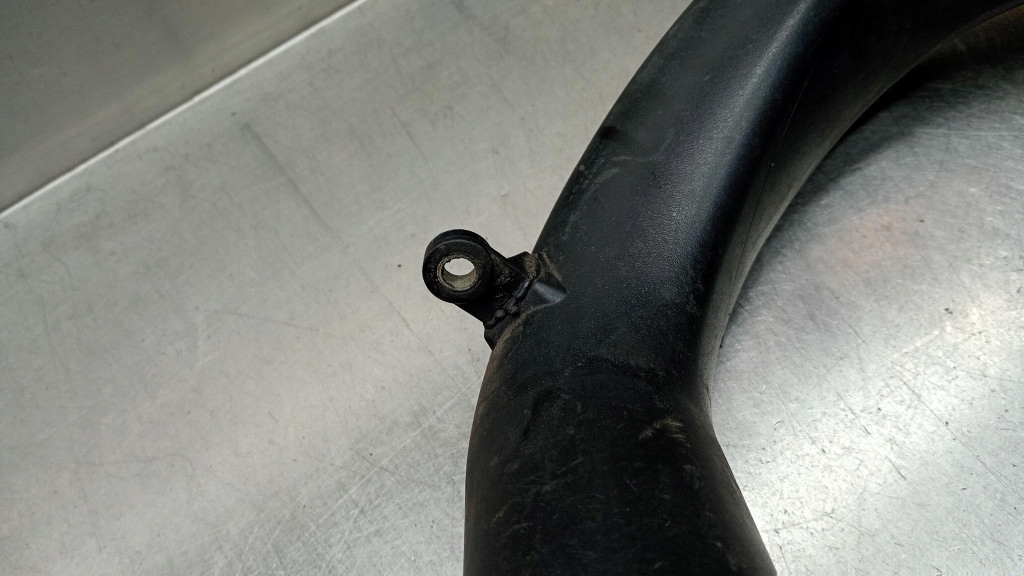 фото №4, Труба повітрозабірник інтеркулер volvo xc60 s60 ii v60 v70 iii s80 ii 2.4 d5