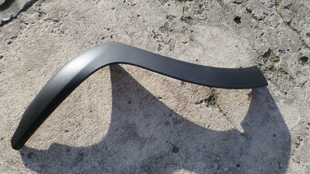 фото №1, Молдинг бампера перед правая renault twingo gt