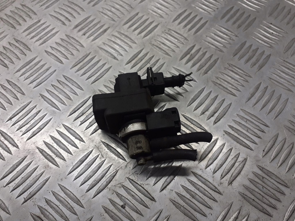 фото №1, Клапан вакууму megane ii 1.9 dci 8200270451