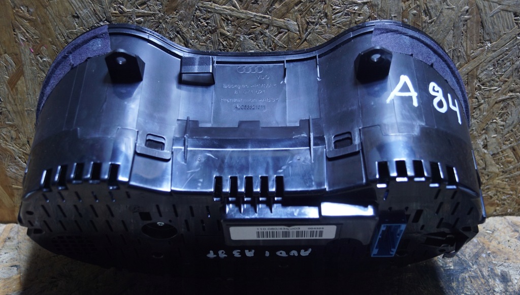 фото №5, Audi a3 8p lift лічильник приладова панель 8p0920983g uk
