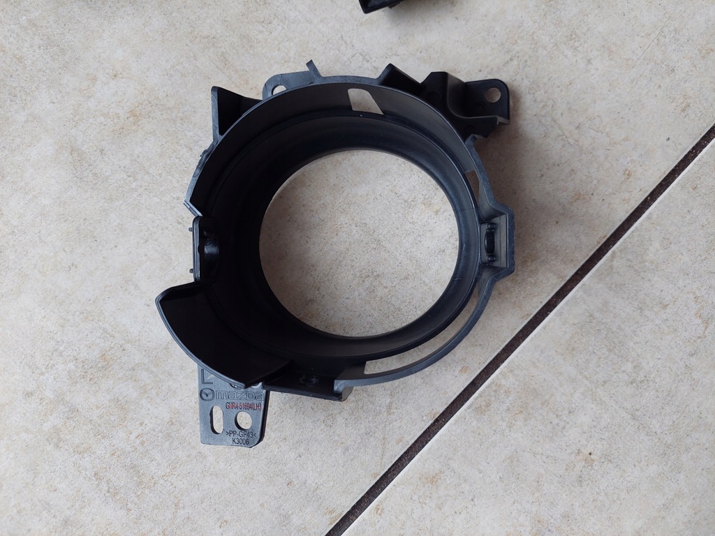 фото №8, Противотуманная фара левый - решётка - кронштейн - mazda 6 iii - gj - 12-15