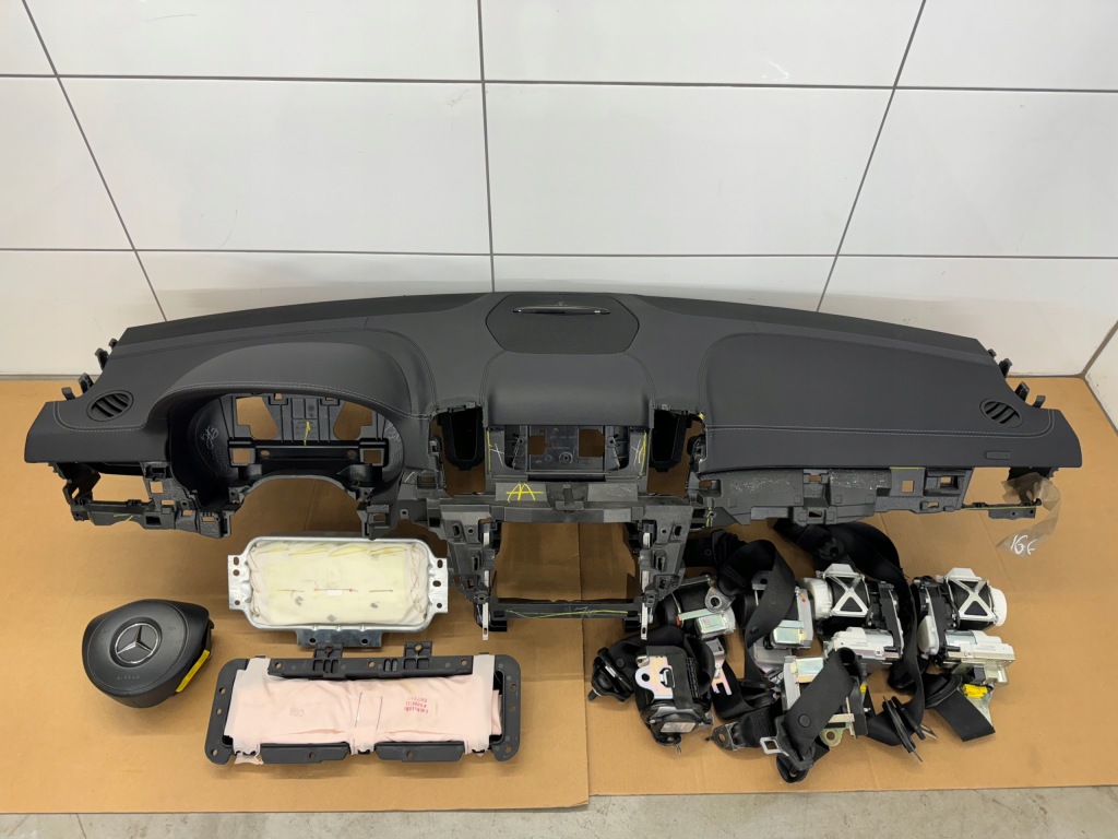 Купить Mercedes gls w166 166 приборная панель подушки безопасности ремни air bag оригинал