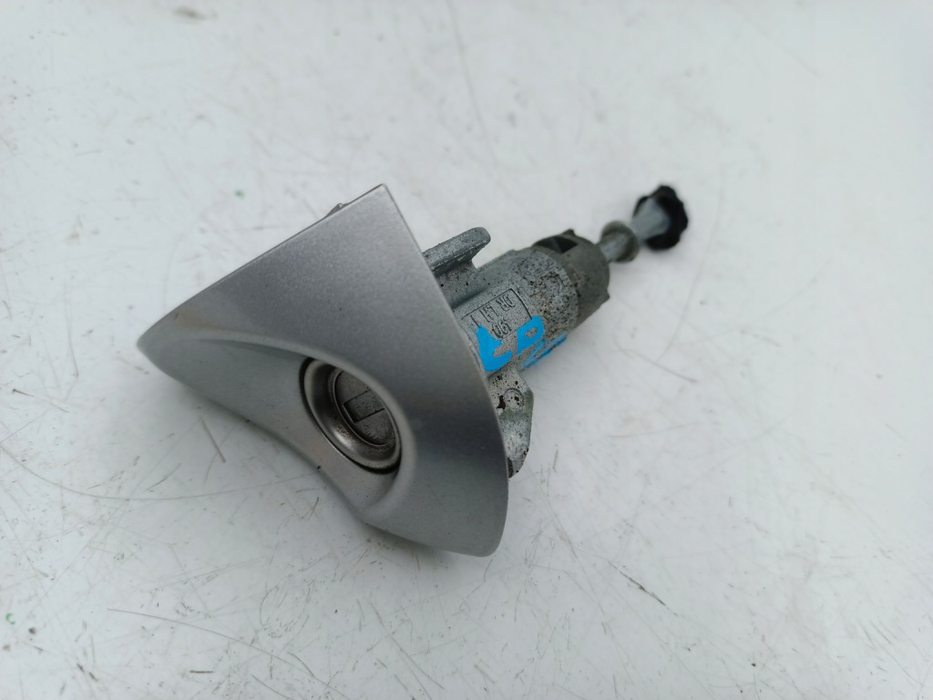 Купить Вкладыш замка kia ceed 2 европа левое  перед дверь 2012-2017