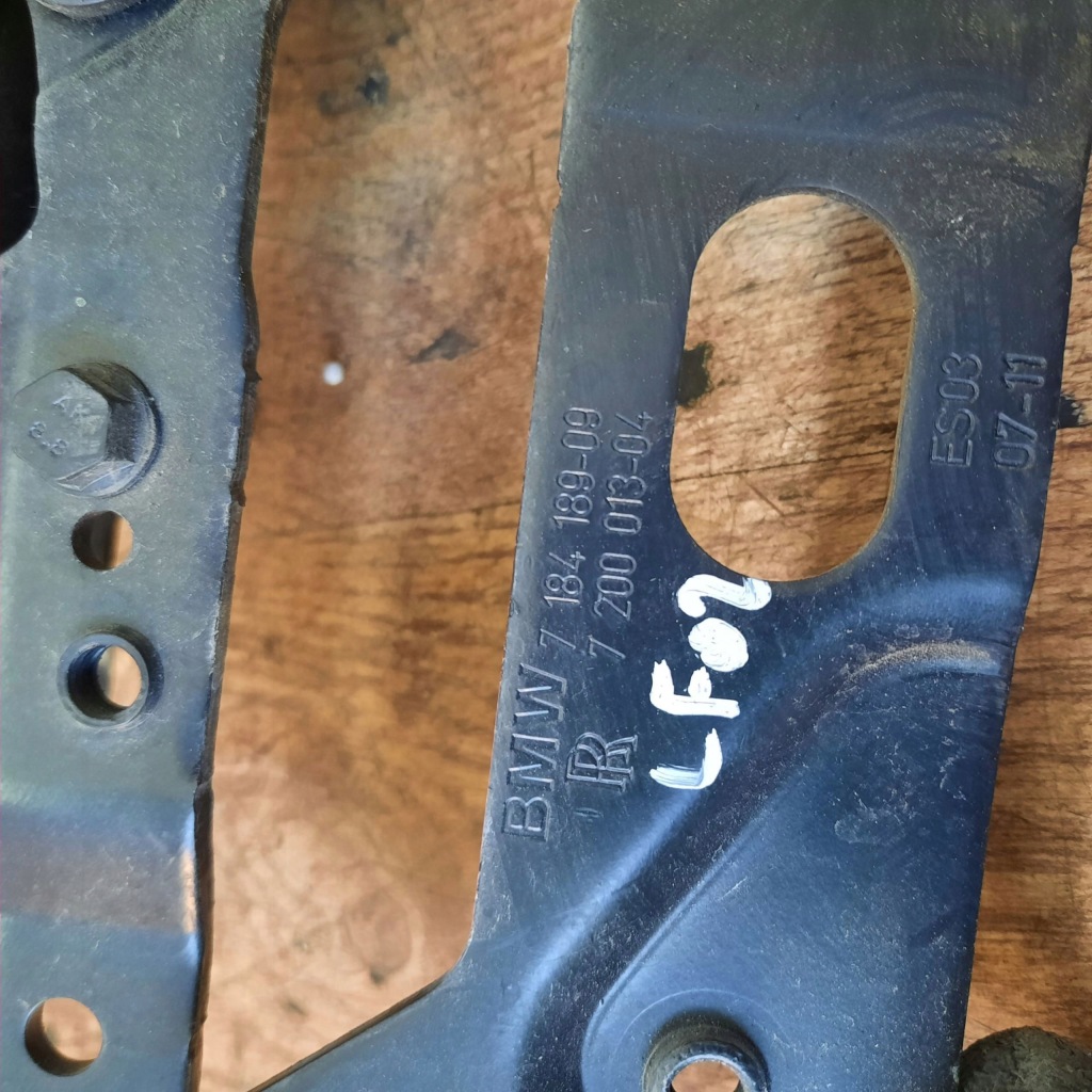 фото №4, Петля капот левый bmw 7 f02 7184189