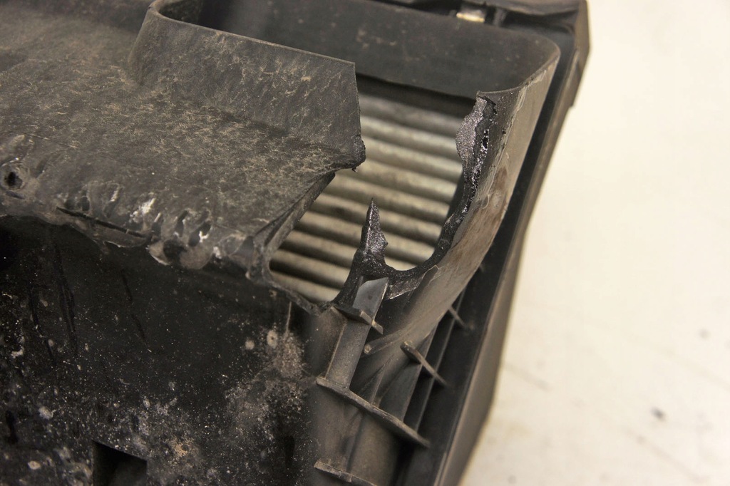 фото №7, Lj161 kia optima iv 1.7 ^ корпус фильтра воздуха