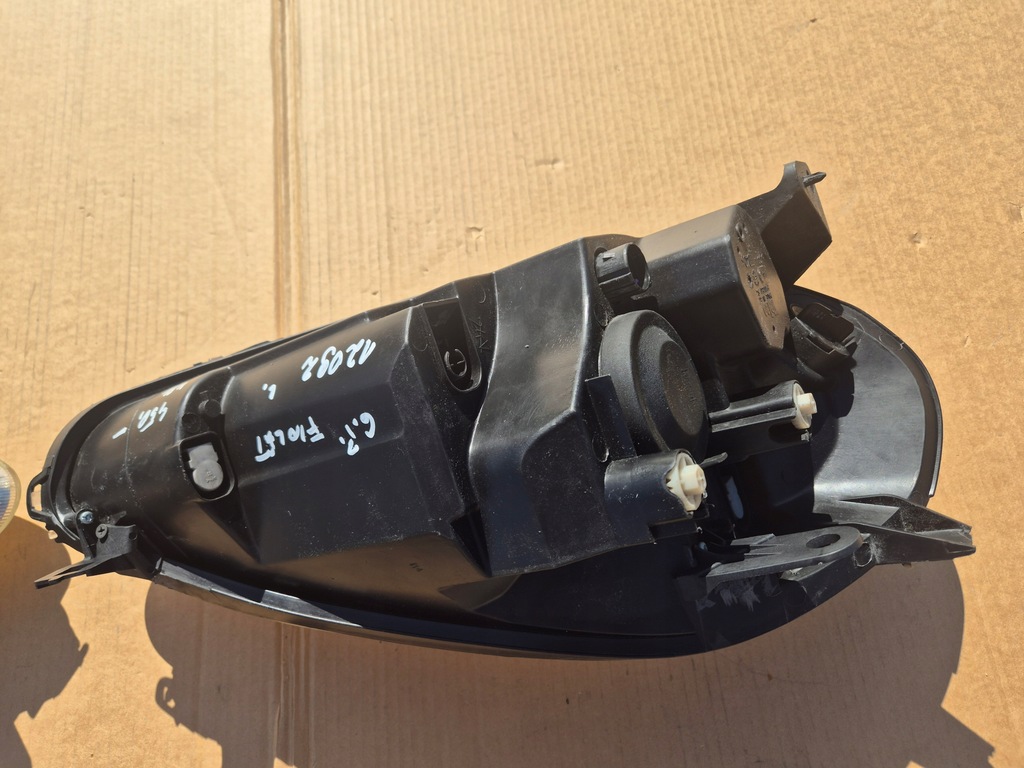 фото №10, Fiat grande punto лампа права ліва. valeo. 2009-11