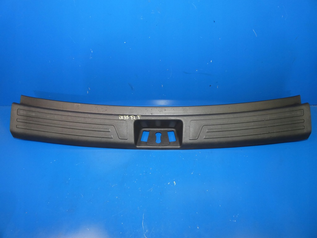 фото №1, Hyundai ix35 защита порог багажника молдинг