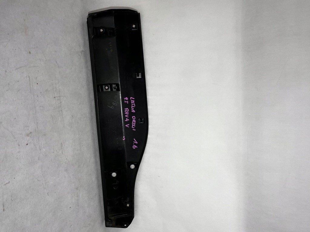 фото №7, Молдинг дверь правый задняя toyota rav4 v