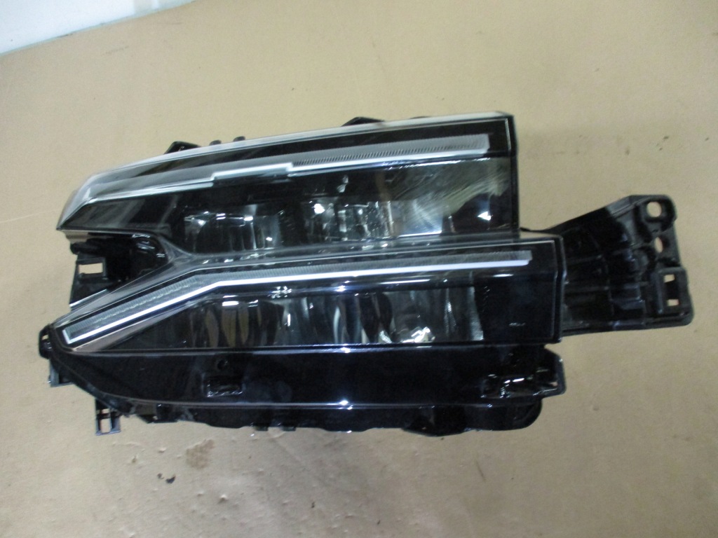 Фонари перед правый  левая citroen c5 aircross full vision led 23r 9845355980 Недорого