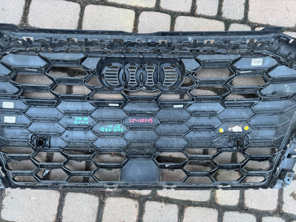 Купить Audi a3 8y iv 4 20- s-line решётка радиатора решётка  решётка средняя бампер перед перед