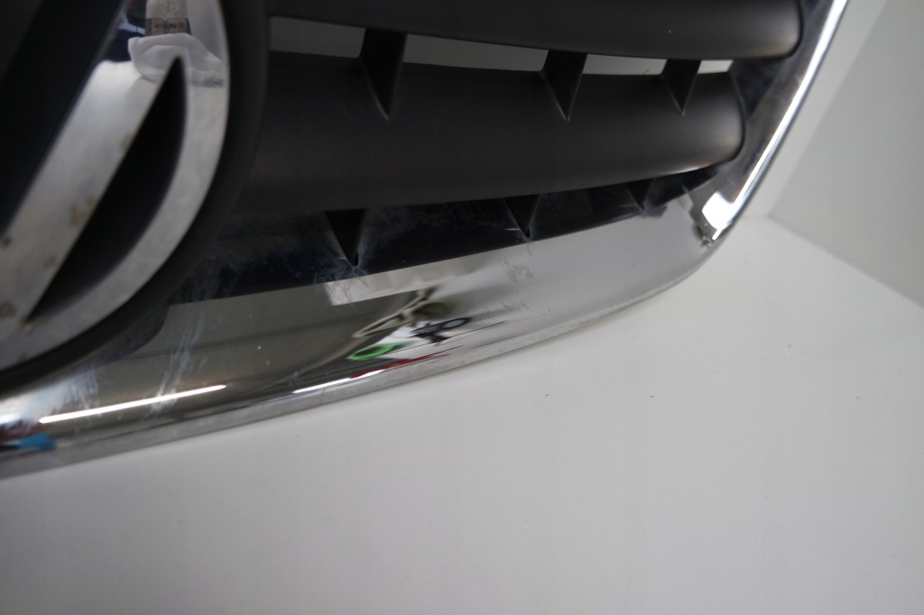 фото №6, Решётка радиатора решётка радиатора хром vw touareg 7l демонтаж
