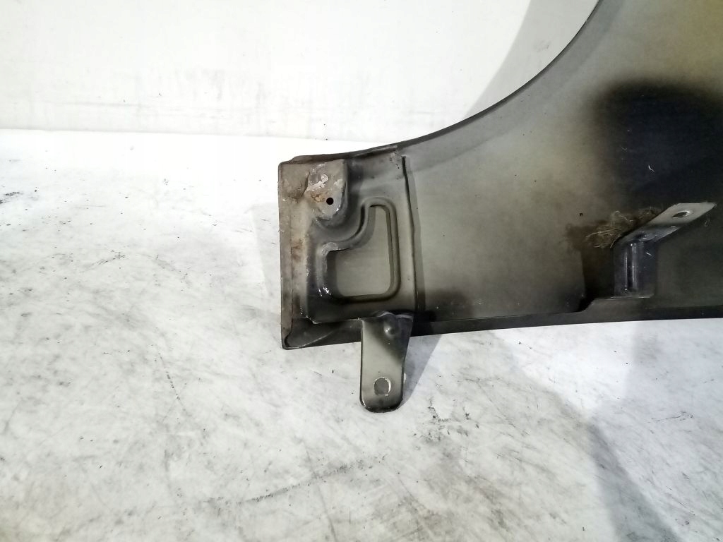 Купити Alfa romeo 159 крила правий 802/b