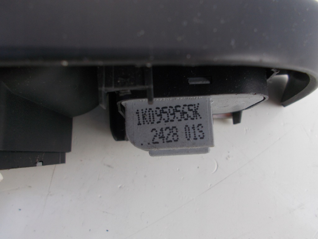 фото №7, Перемикач вимикач панель вікон vw jetta golf v kombi лівий 1k4959857a