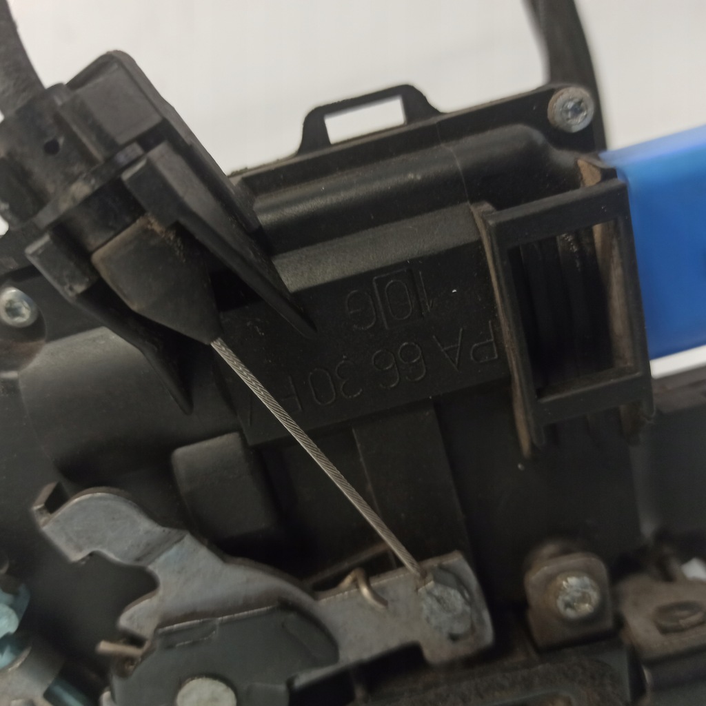 фото №6, Skoda roomster 5j7 замок двері лівий перед 6j1837015a