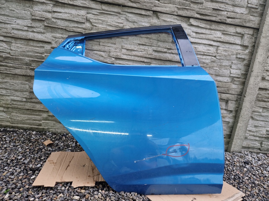 фото №1, Nissan micra k14 дверь правое задние 821125fa5b