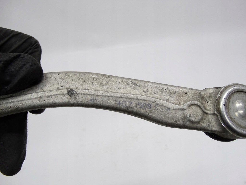 фото №6, Audi rsq8 4m левая поворотный кулак рычаги кронштейн 4m0407559a оригинальные