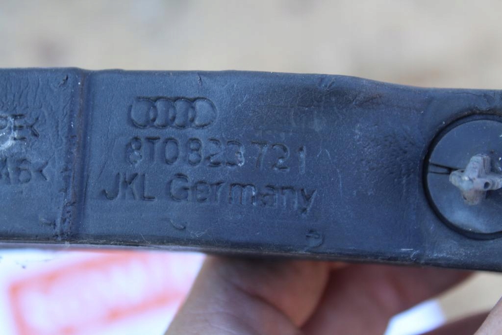 фото №6, Шумоизоляция крыла левая пена защита audi a5 8t 8t0823721