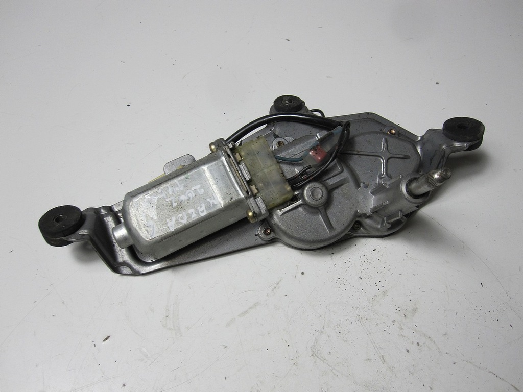 фото №1, Mazda оригинальный номер g21b67450a моторчик дворники