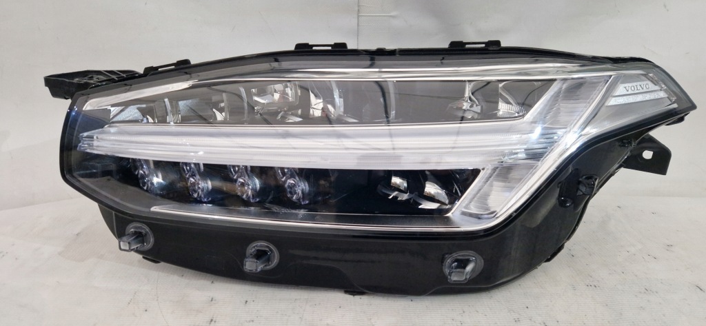 Купити Volvo xc90 2 full led active high beam фара передня ліва