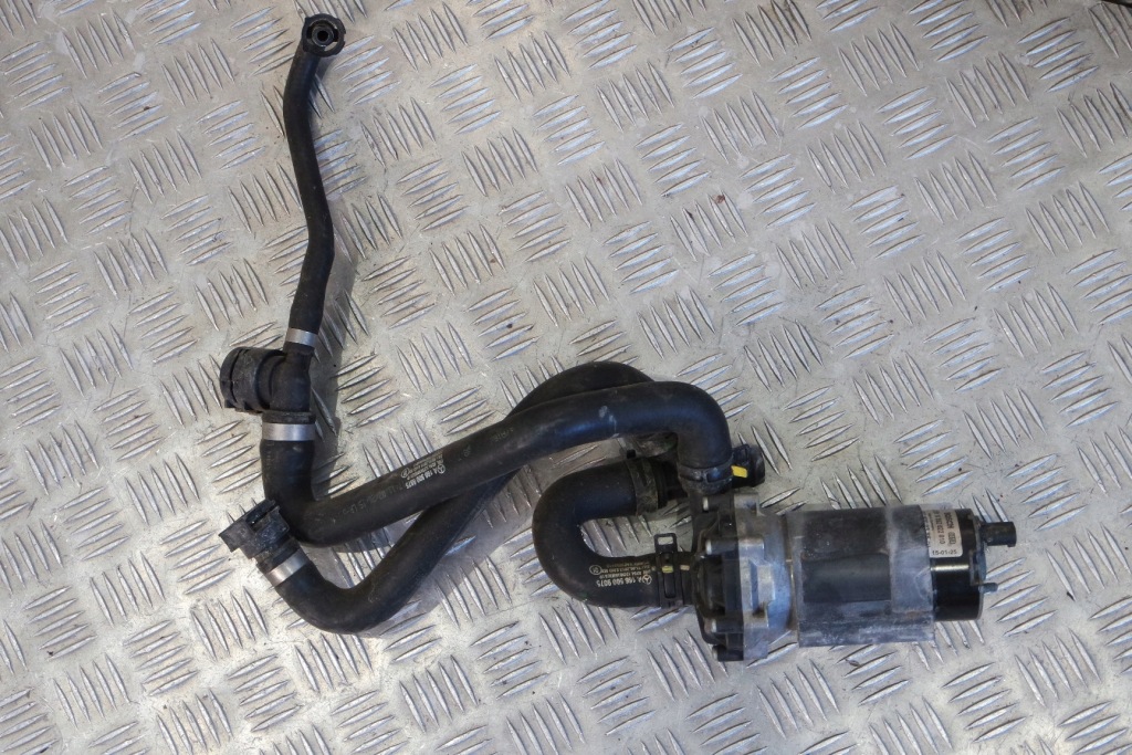 фото №1, Помпа wody провода mercedes w166 a0005000386