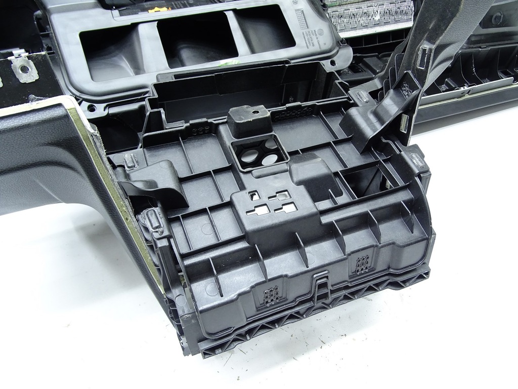 фото №15, Приборная панель приборная консоль приборная панель приборная панель vw arteon passat b8 3g2857003an