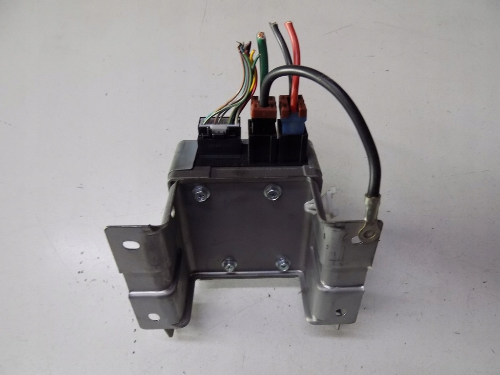 фото №10, Fiat sedici sx4 модуль усилителя 38720-79j10