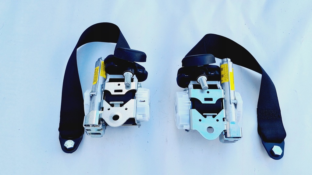 фото №4, Ferrari 458/488 original передняя часть seatbelts l+r new