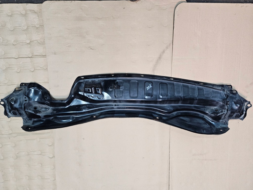 фото №1, Toyota yaris iii жабо металлический