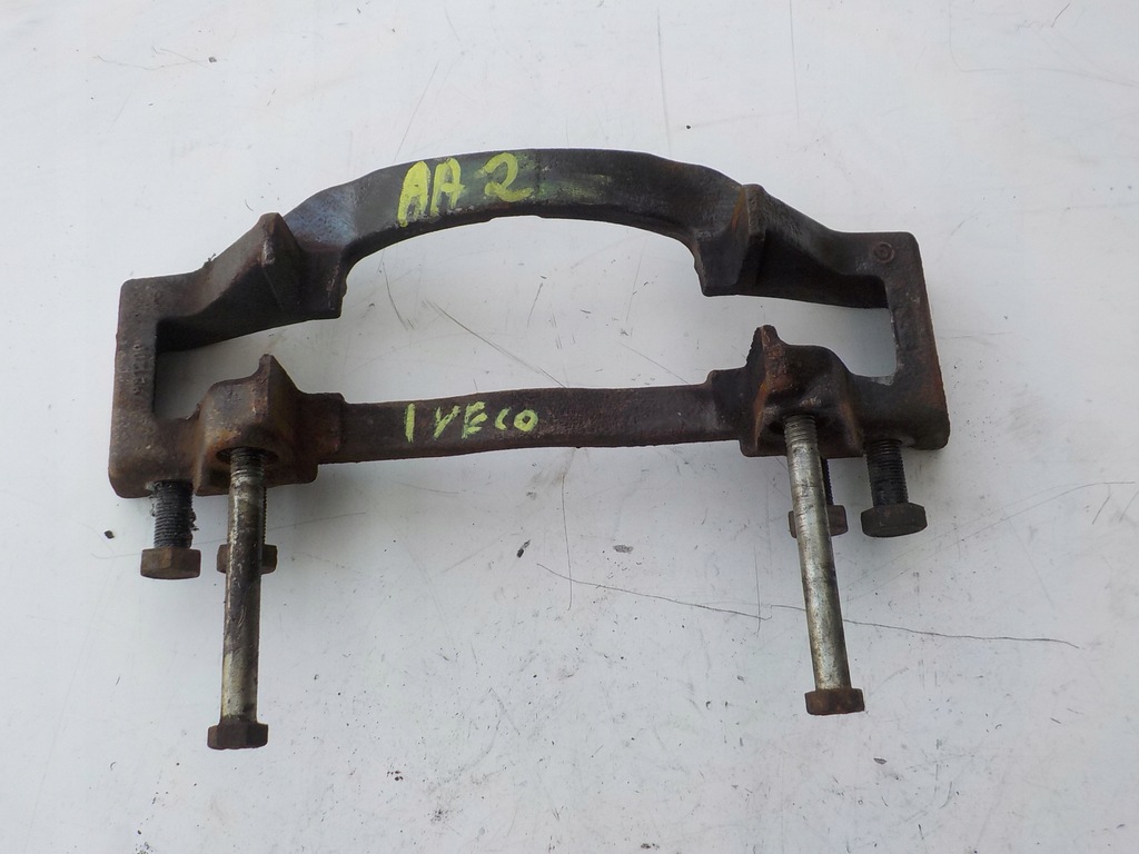 фото №6, Iveco eurocargo 02-15 3.95.9 скоба суппорт задняя задние