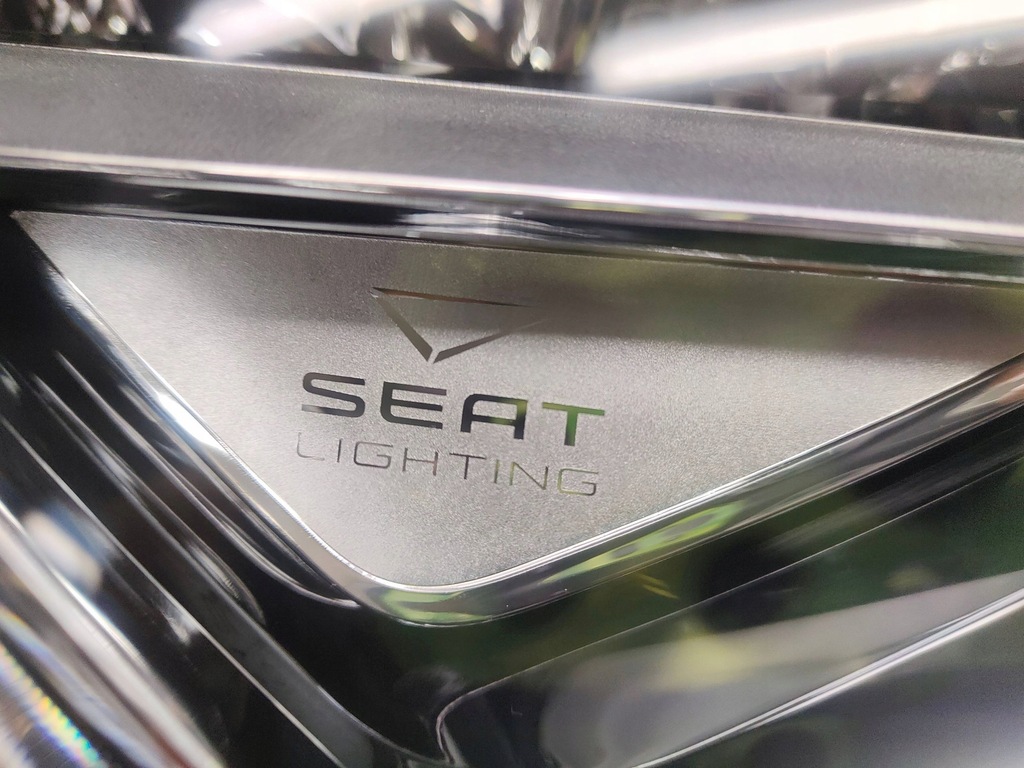 фото №11, Лампа передня права seat ateca 576941008d