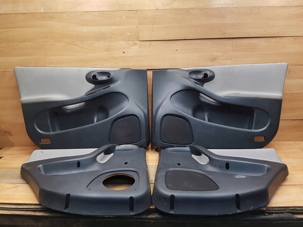 фото №1, Обшивка обивка дверь 4szt комплект fiat stilo