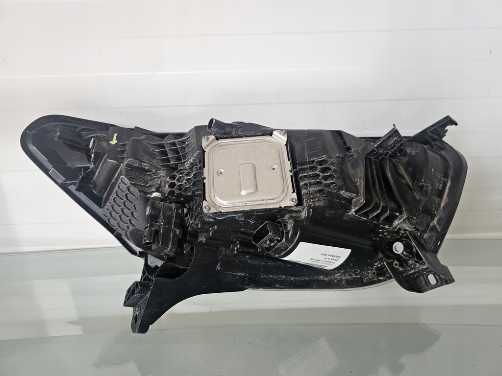 фото №14, Лампа передняя левая renault captur i lift full led 260606152r