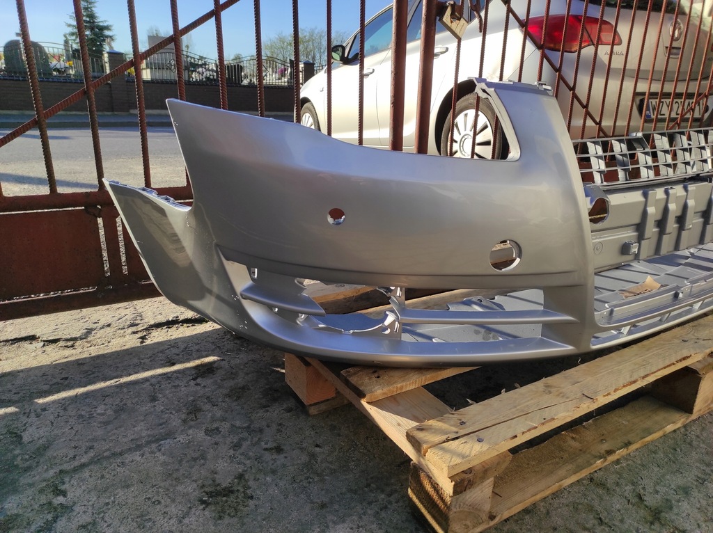 фото №8, Бампер перед передний audi a4 b7 pdc la7w