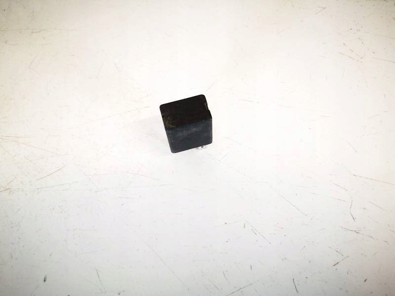 фото №1, Alfa-romeo 147 реле 2004 1.9l 46520411