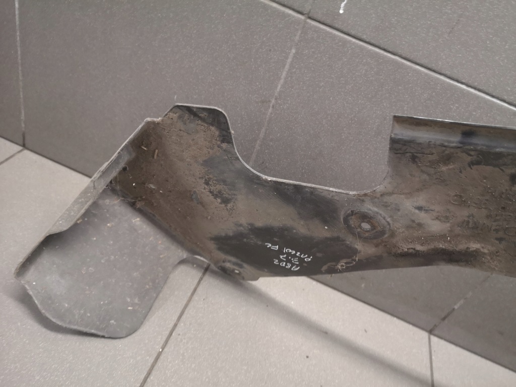 фото №12, Защита подвеска audi a8 d2 4d0018957d